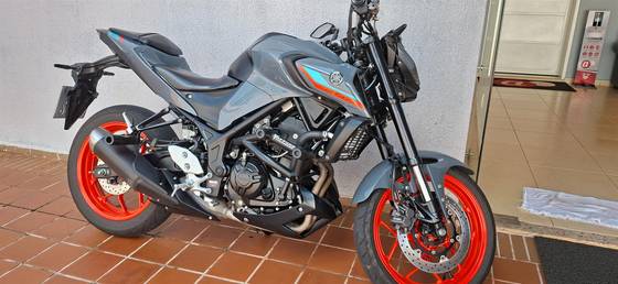 YAMAHA MT-03 ABS YAMAHA MT-03 ABS